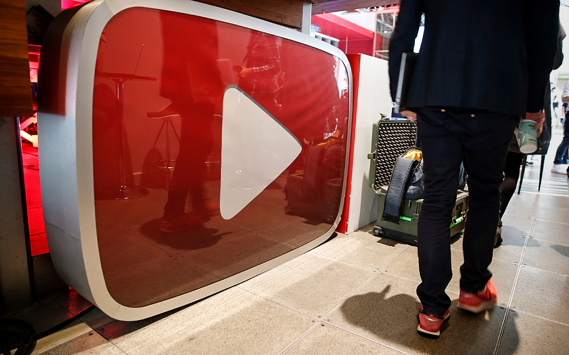 Глава YouTube исключила уход сервиса из России