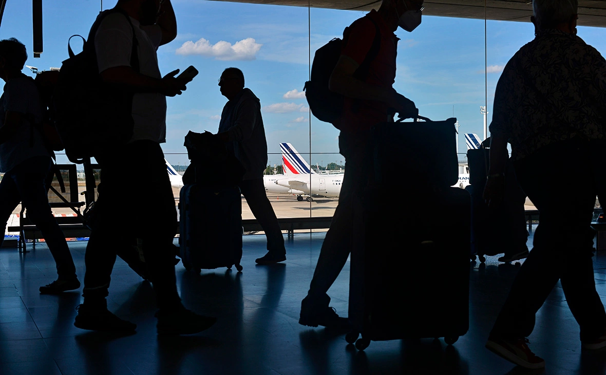 teal sun / Shutterstock