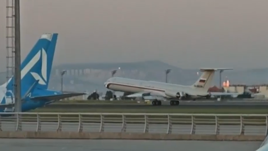 Российская делегация прилетела в Стамбул на переговоры