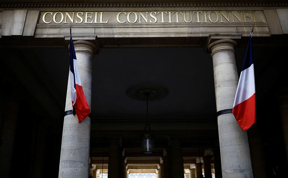 Stephane Mahe / Reuters