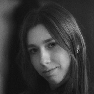Полина Харчевникова