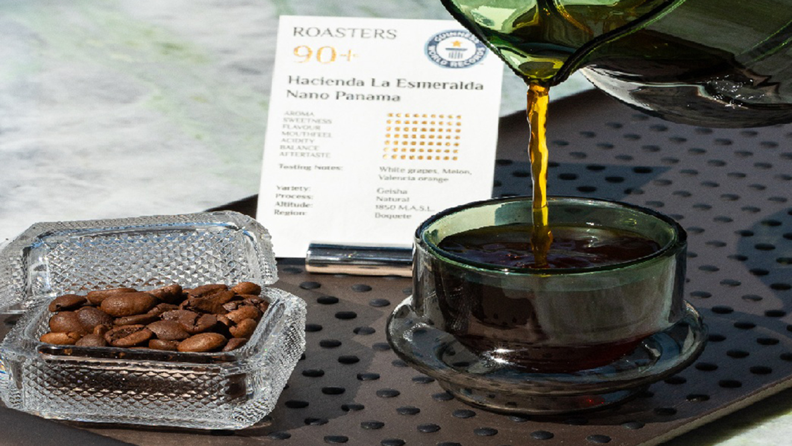 Самая дорогая в мире чашка кофе