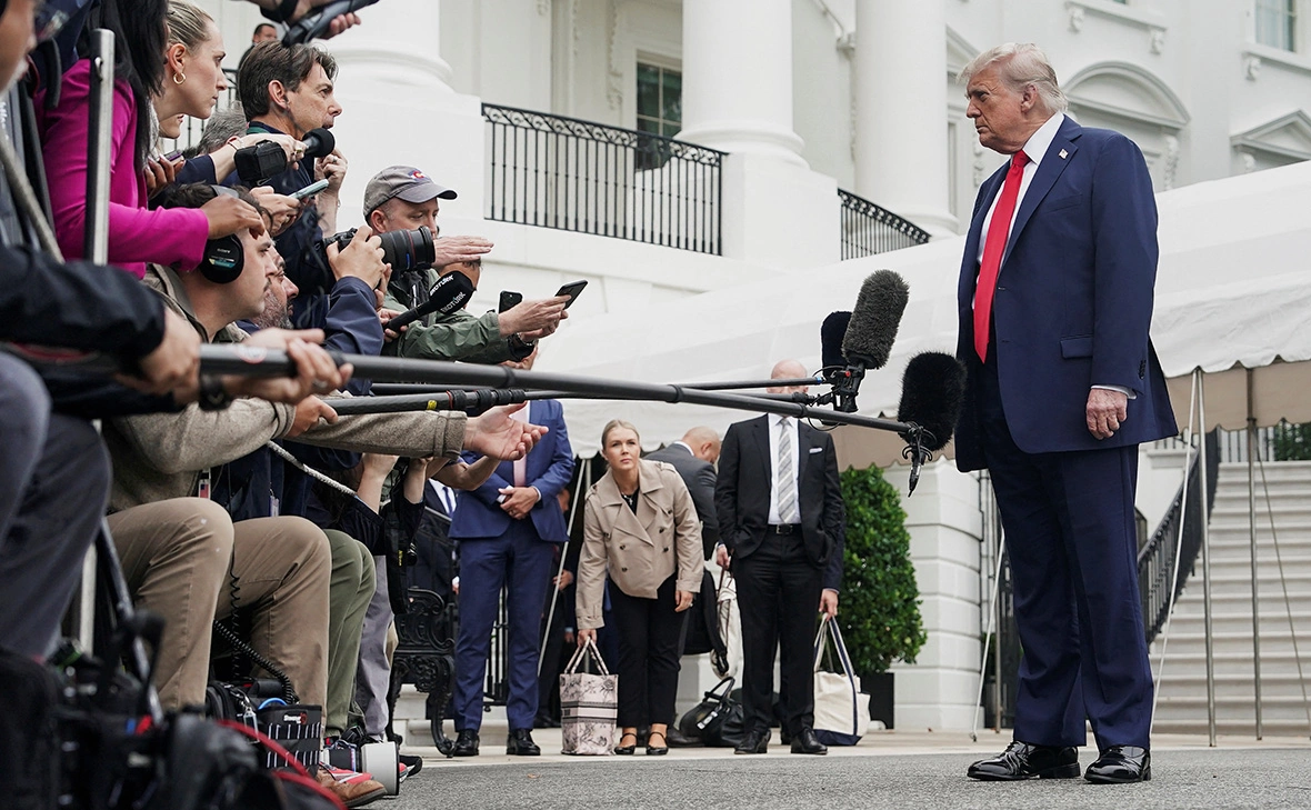 Ken Cedeno / Reuters