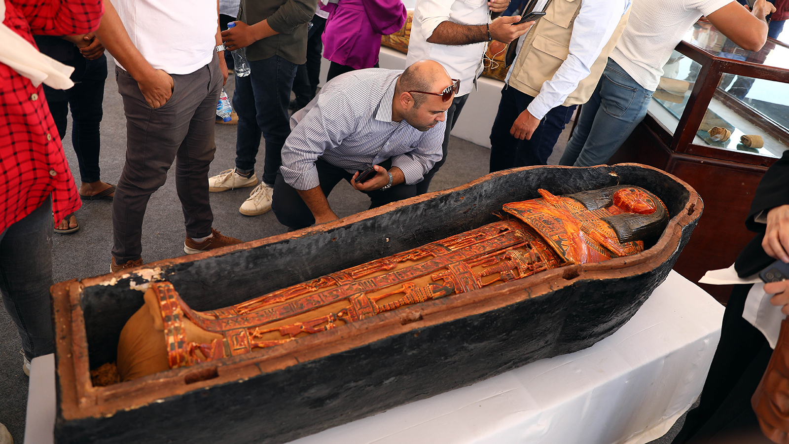 <p>Гробница эпохи Нового царства, обнаруженная в некрополе Туна эль-Гебель в Египте</p>