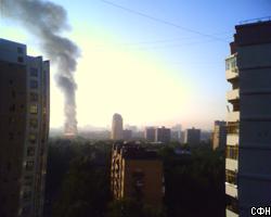 Пожар в административном здании на севере Москвы