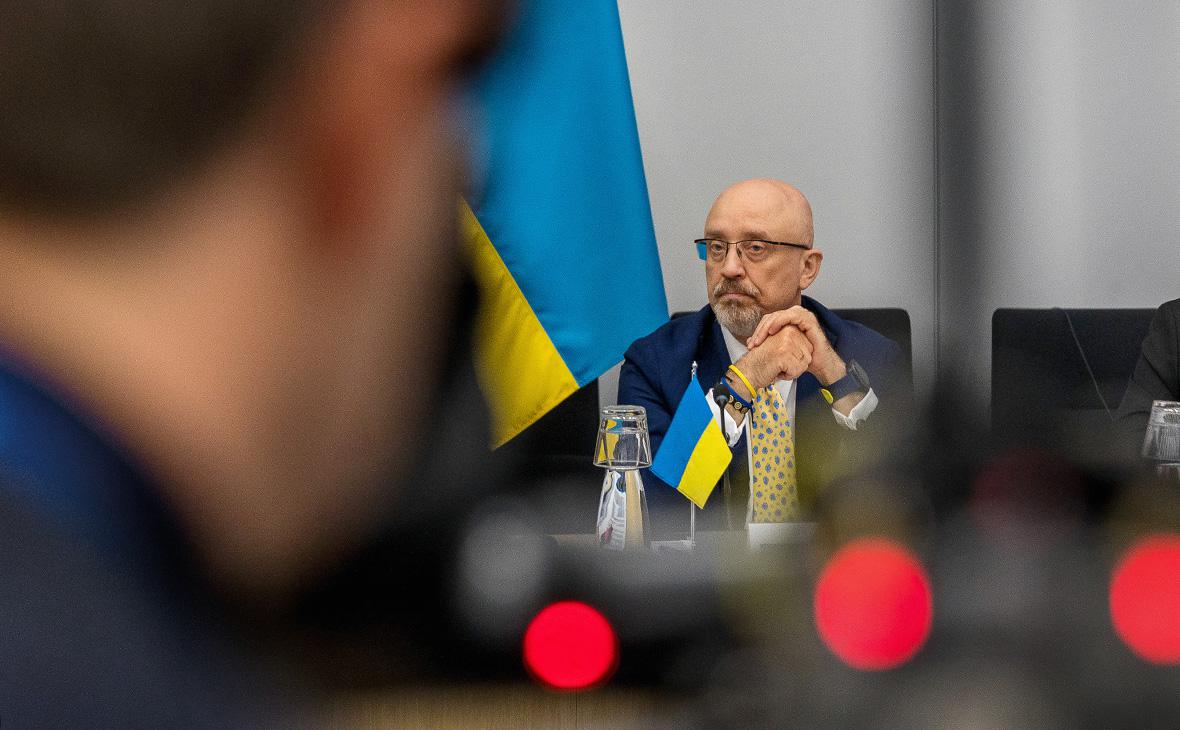 Министр обороны Украины обвинил Москву в проблемах с дисциплиной в ВСУ