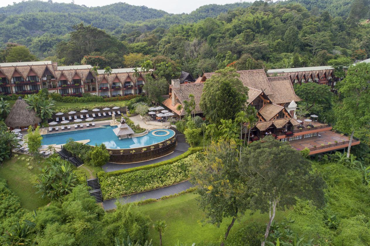 Отель Anantara Golden Triangle Elephant Camp & Resort