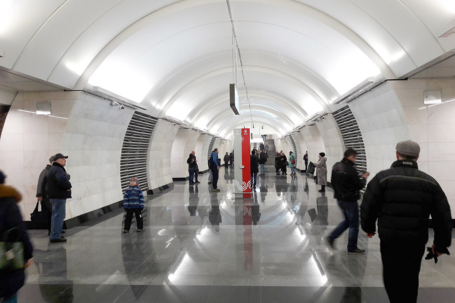 По словам мэра Москвы, с открытием новых станций метро живущие поблизости пассажиры смогут экономить на дороге 30&ndash;40 минут ежедневно
