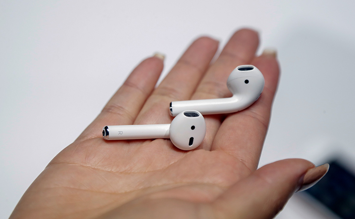 Apple AirPods