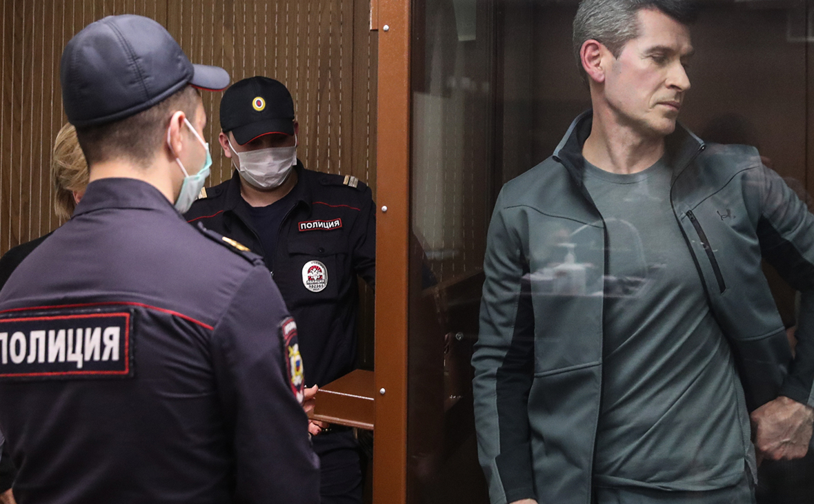 Зиявудин Магомедов&nbsp;во время рассмотрения дела в Мещанском суде.