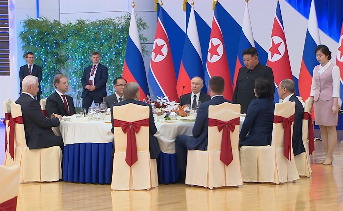 Владимир Путин на торжественном приёме от имени Председателя Государственных дел КНДР Ким Чен Ына