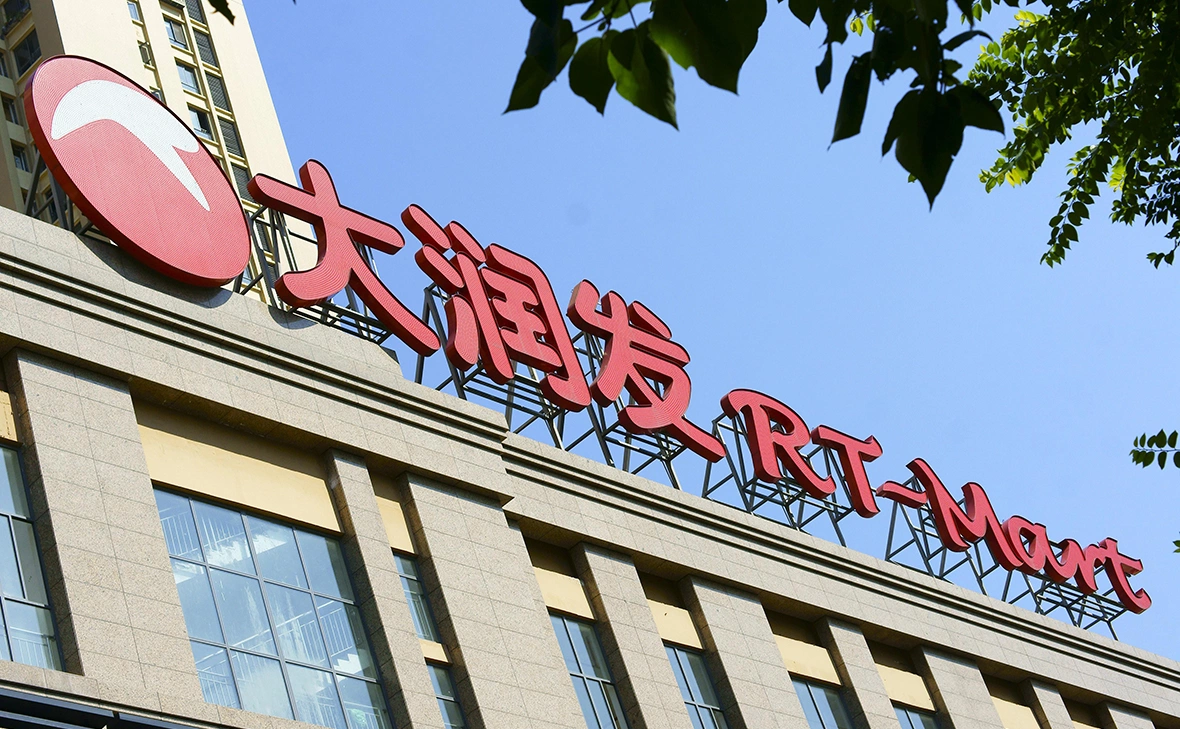 Zhou Jianping / Oriental Image / Reuters