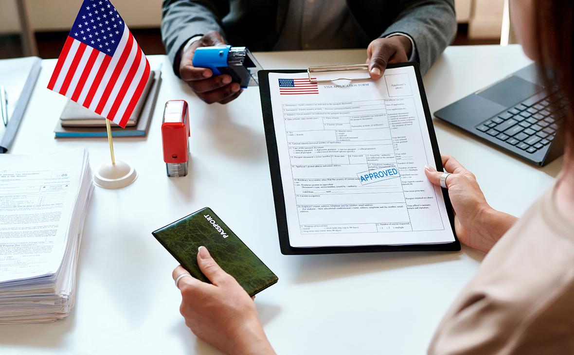 США опробуют ускоренное собеседование на визы за $750