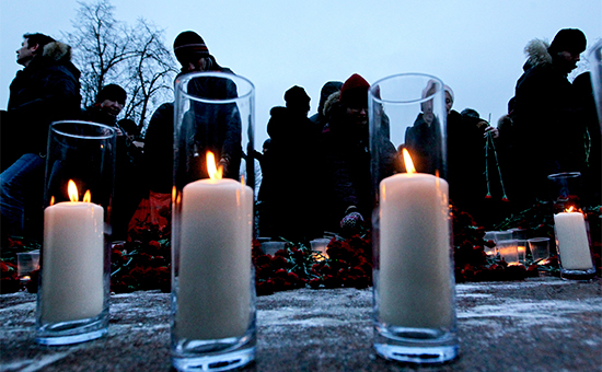 Акции памяти погибших в&nbsp;результате&nbsp;теракта в&nbsp;аэропорту Домодедово. Москва, 27 января 2011 года