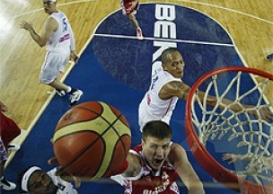 Российские баскетболисты уступили сборной Турции. ВИДЕО