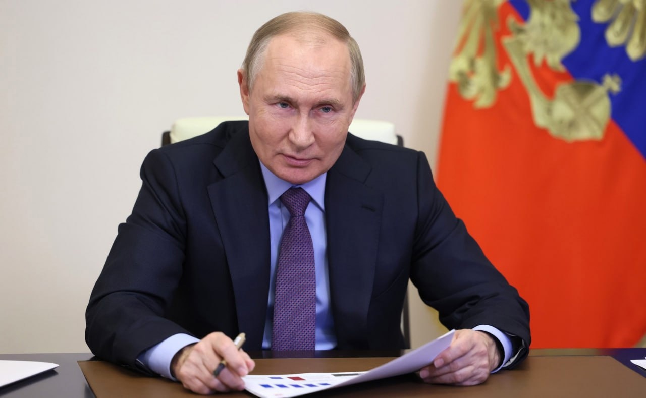 Путин публично пообщался по телефону с вологодским губернатором