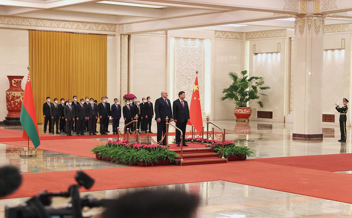 Церемония официальной встречи Александра Лукашенко и Си Цзиньпиня