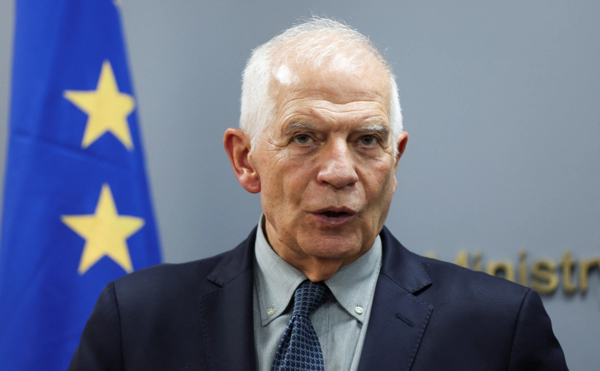 Mohamed Azakir / Reuters