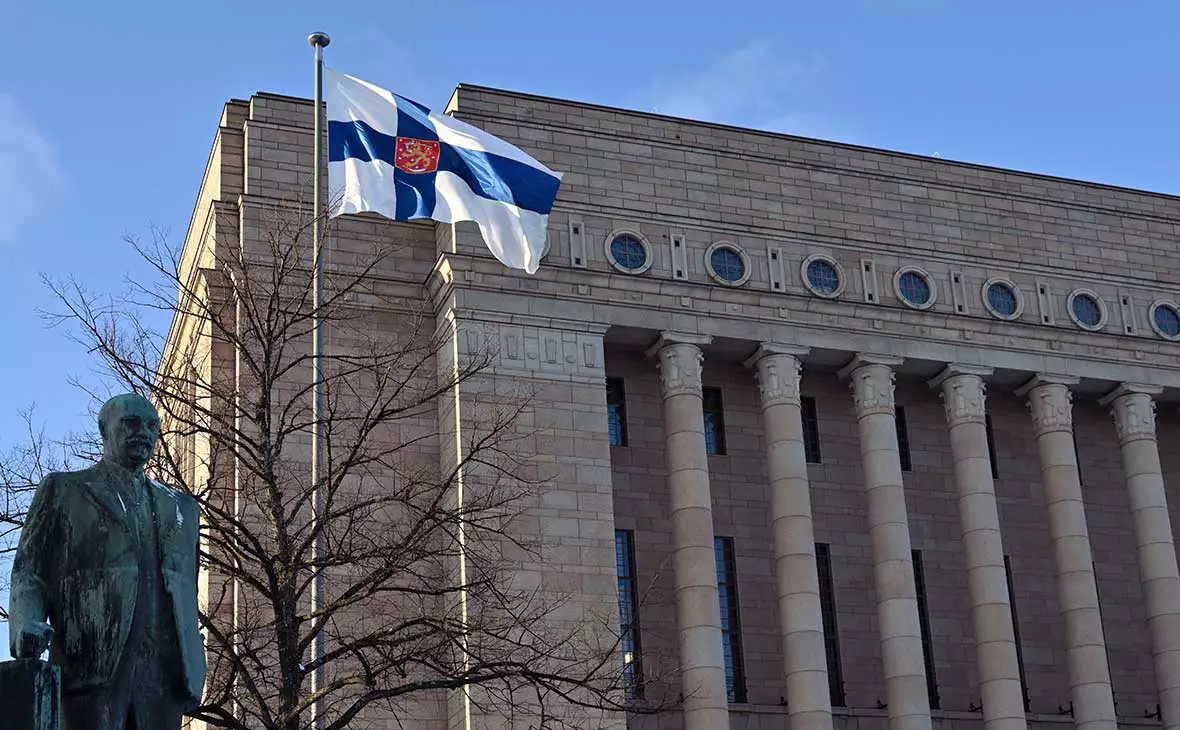 Mikhail Olykainen / Shutterstock