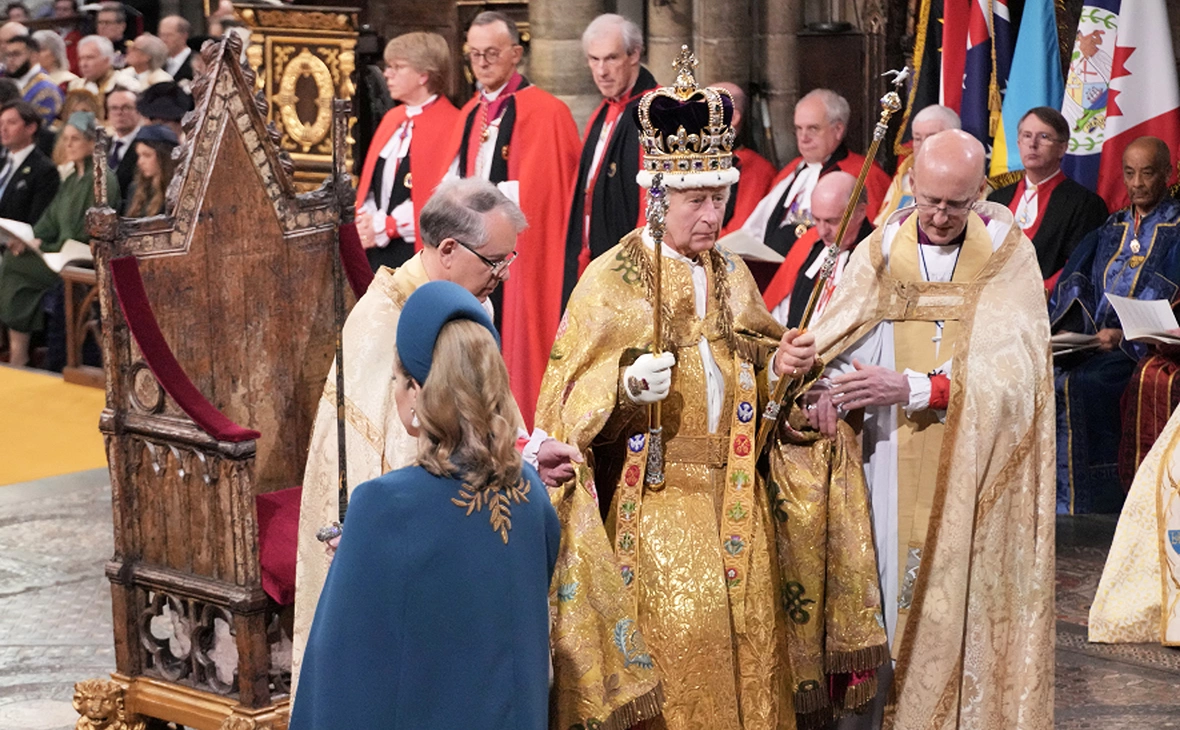 Jonathan Brady / Reuters