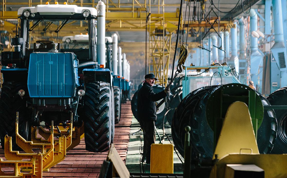 Харьковский тракторный завод, Украина
