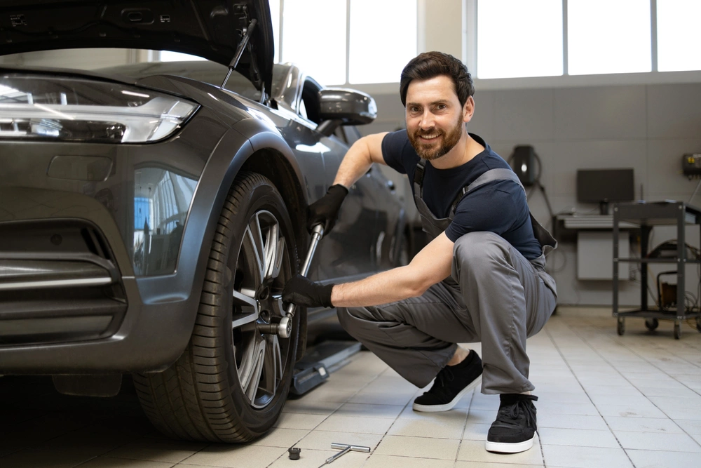 Аренда готового помещения возможна, но найти объект, который сразу подходит под все требования, очень сложно