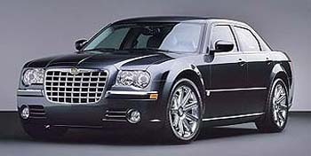 Появились серийные версии концептов Chrysler 300C и Dodge Magnum