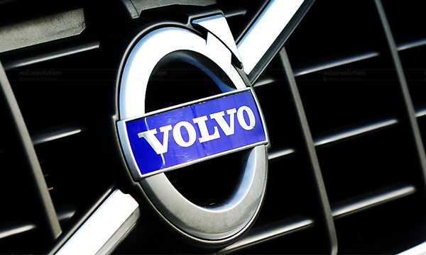 Volvo назвала цены на обновленный модельный ряд