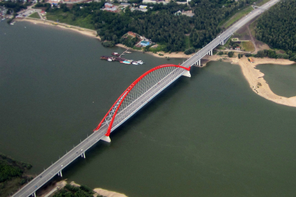 Бугринский мост в Новосибирске, который был построен по проекту инженерной группы &laquo;Стройпроект&raquo;


