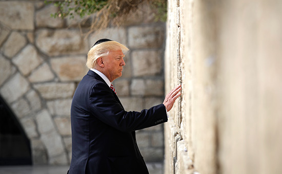 Дональд Трамп у&nbsp;​Стены плача в&nbsp;​Иерусалиме


