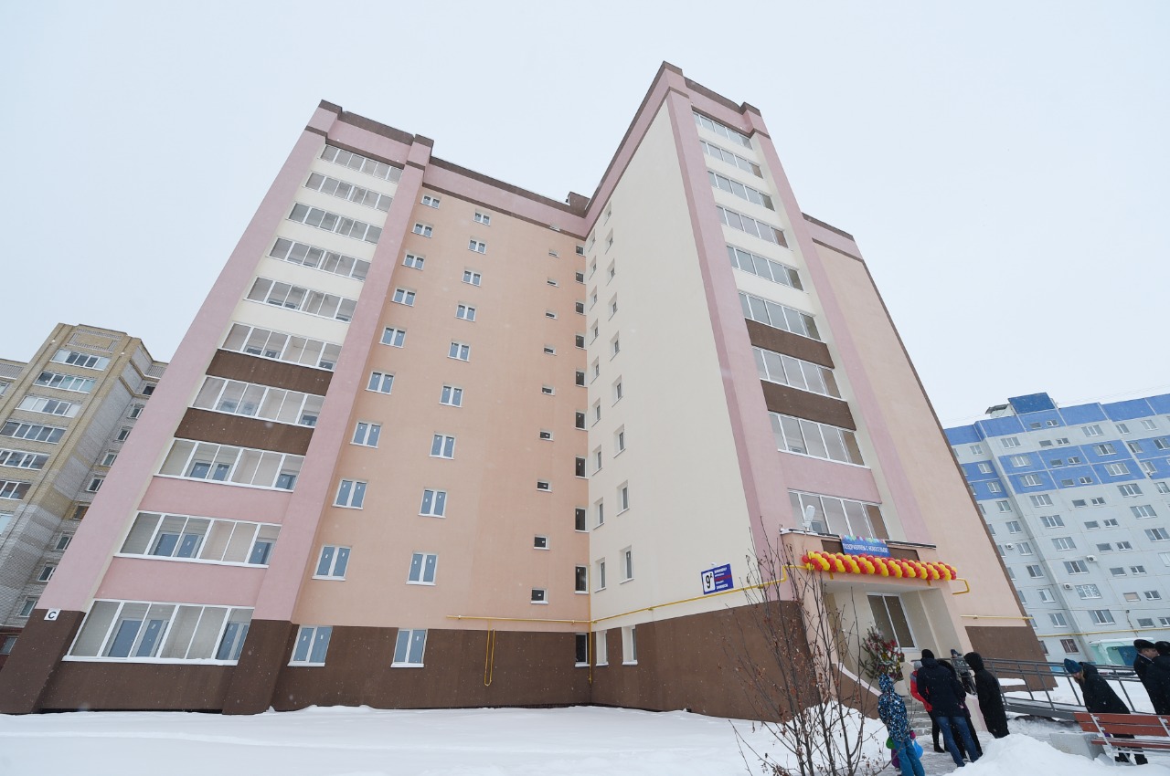 В Нижнекамске заселили 90-квартирный соципотечный дом
