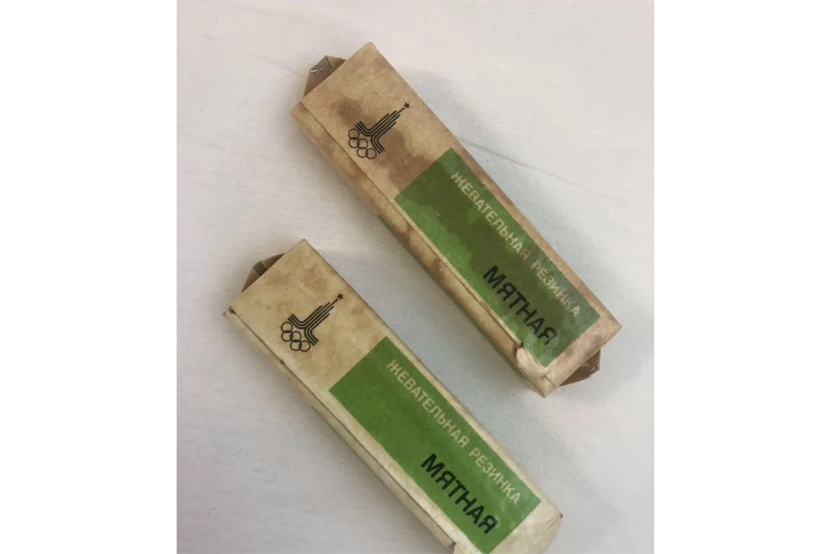 Найти советскую жвачку можно и сегодня, правда, к употреблению она не пригодна за сроком давности изготовления