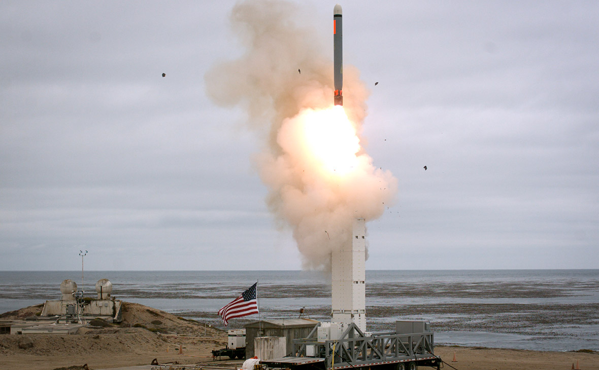 Испытание крылатой ракеты в США