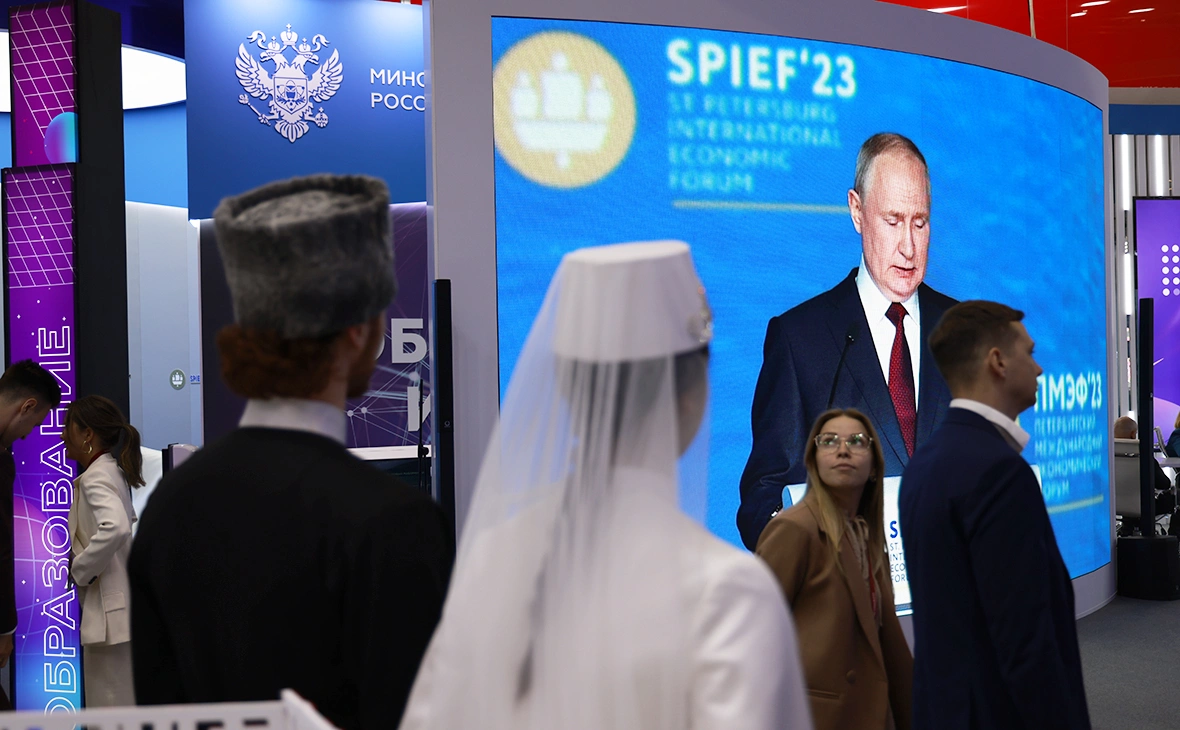 Михаил Гребенщиков / РБК