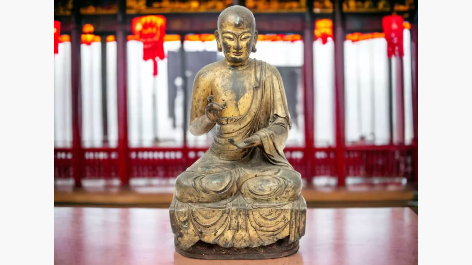 <p>Проданная за $930 тыс. бронзовая скульптура ученика Будды много лет хранилась в гараже</p>