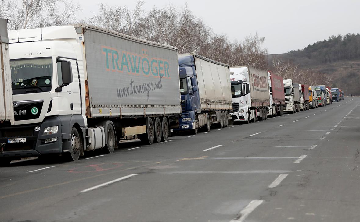 Moldavski tihotapci poskušali iz Ukrajine v Romunijo pretihotapiti ruski dron