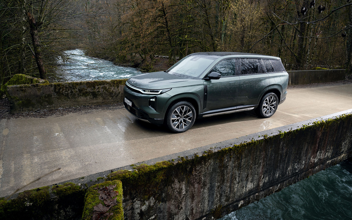 Кузов модели GAC S7&nbsp;подкупает &laquo;внедорожными&raquo; пропорциями. Он прост, лаконичен и практичен. То, что нужно для семейной машины!