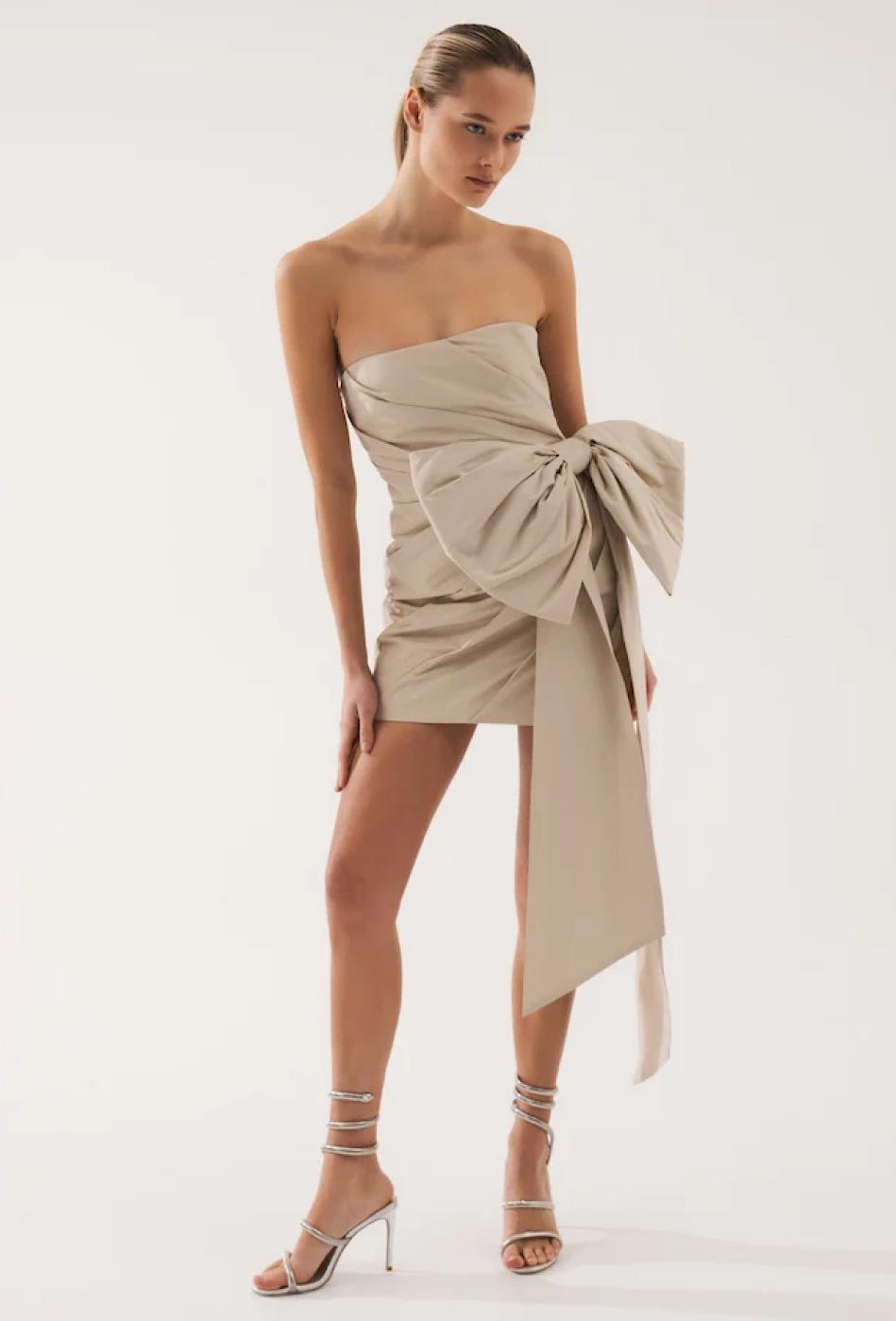 Платье, The Wardrobe, 35 200 руб. (thewardrobe.ru)