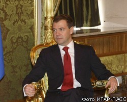 Д.Медведев: Необходимо продумать правовой режим "Кремниевой долины"