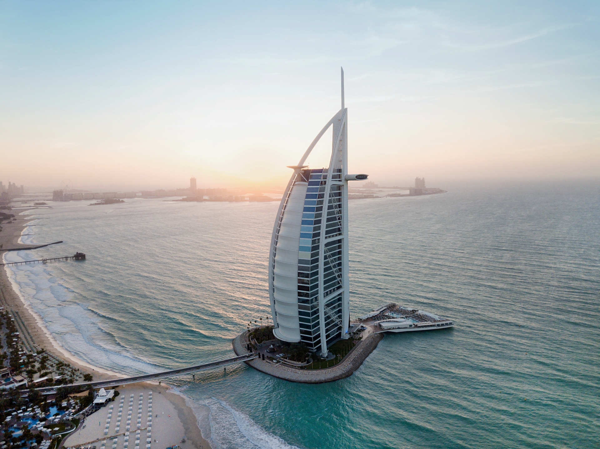 Burj al arab теннисный корт