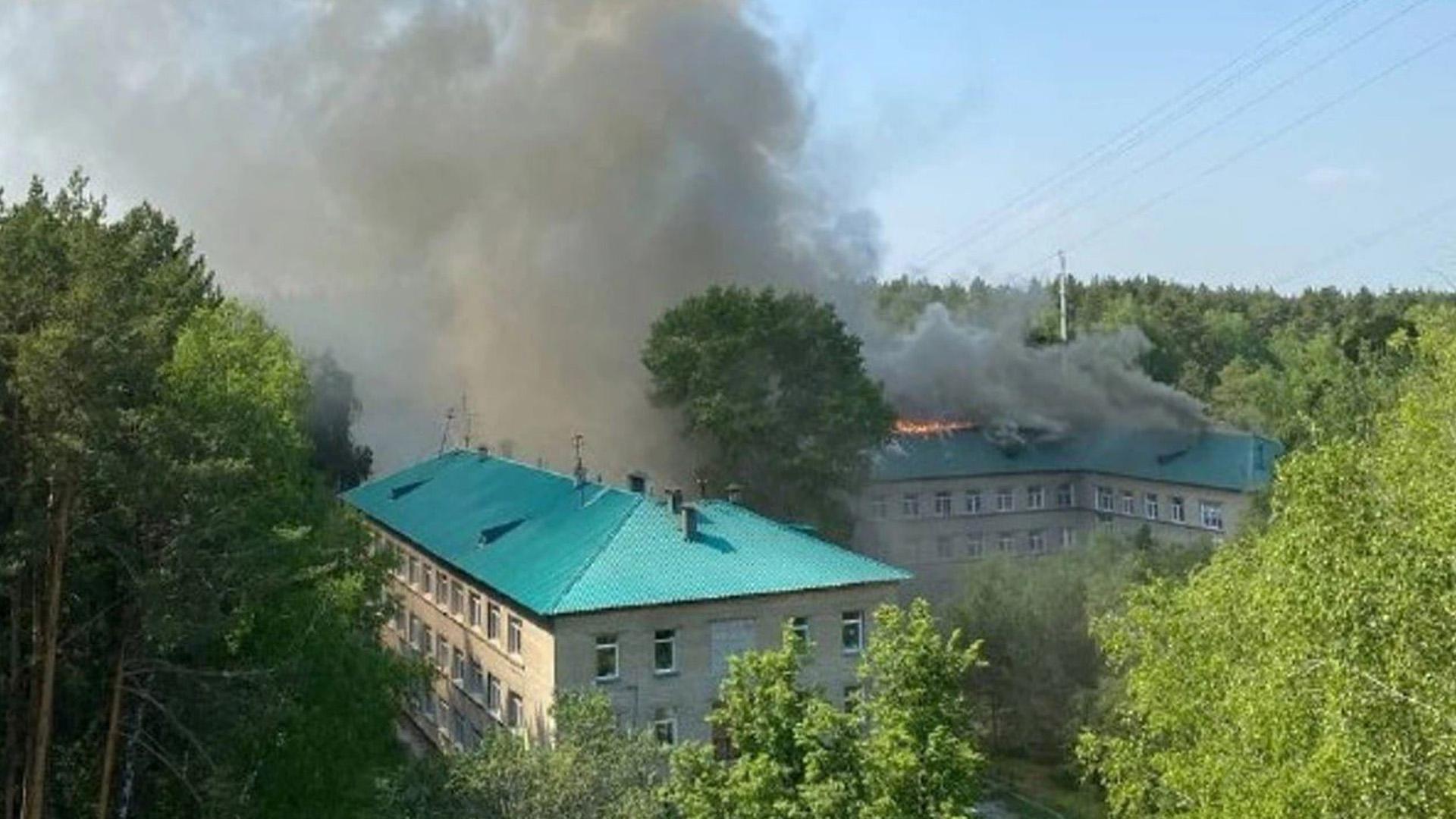 МЧС назвало причину пожара в новосибирской больнице