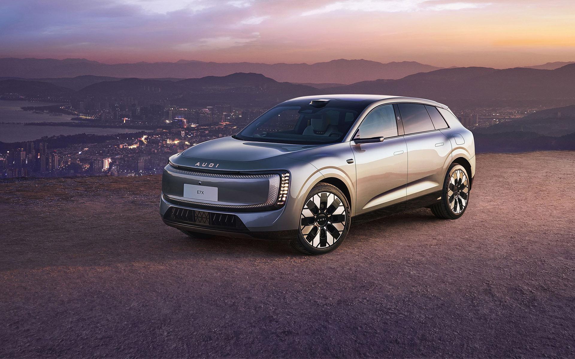 В Россию привезут роскошный кроссовер AUDI E7X. Он стоит ₽12 млн