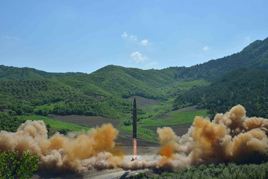 Испытания баллистической ракеты в КНДР 4 июля 2017 года