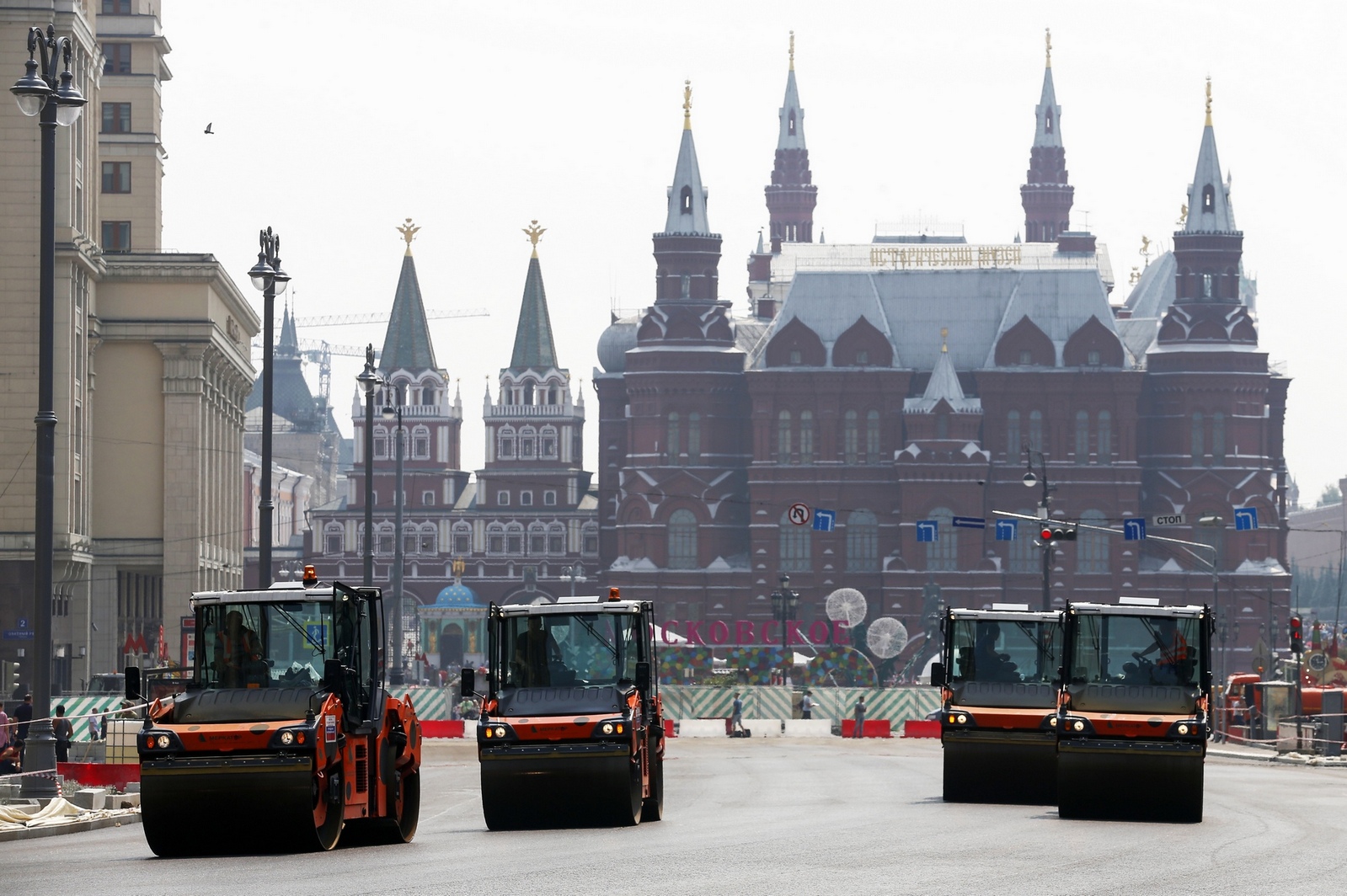 Первый этап реконструкции Тверской охватывает участок от Моховой улицы до Пушкинской площади