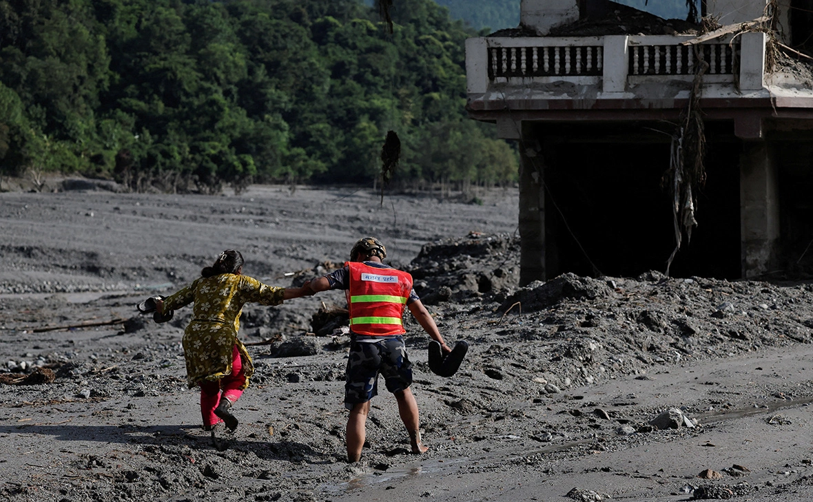 Navesh Chitrakar / Reuters