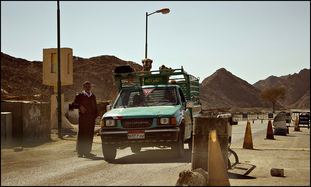 Песочные люди: за рулем в совсем другой Египет