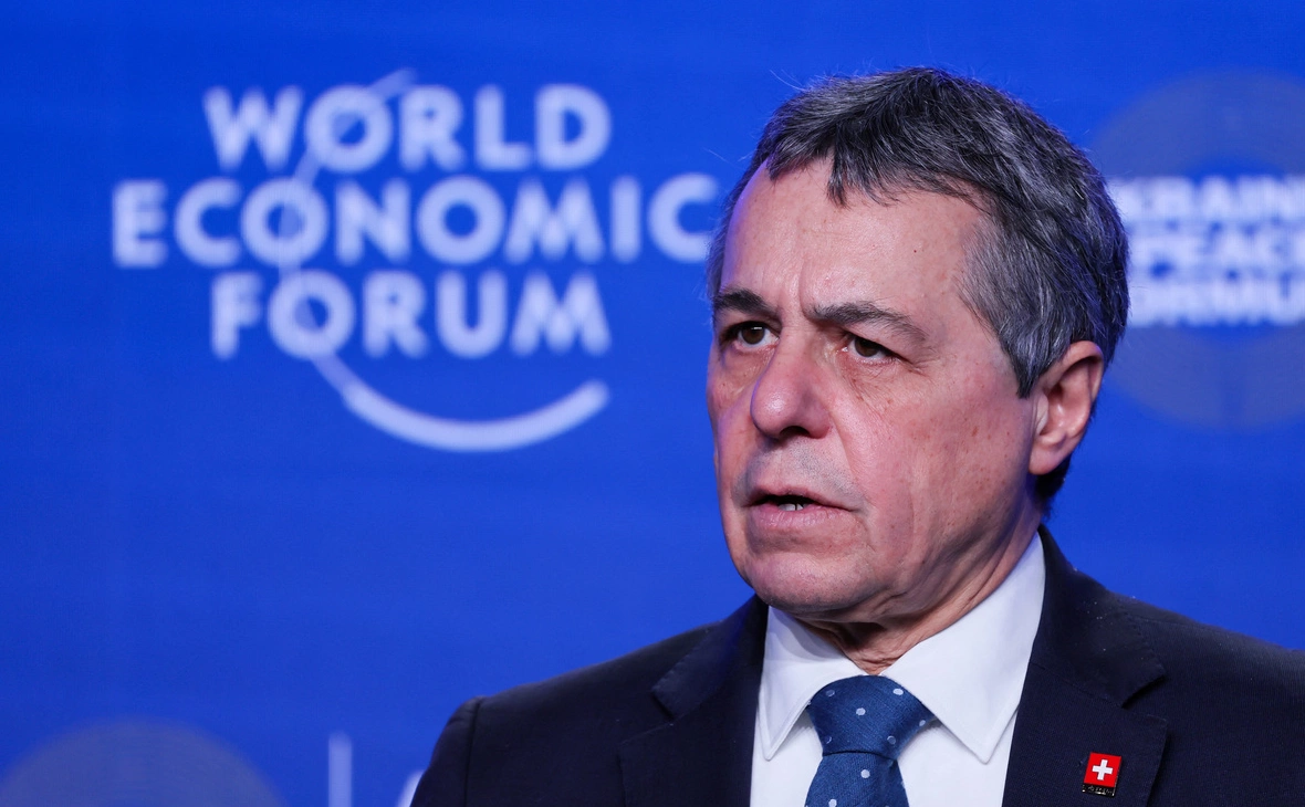 Denis Balibouse / Reuters