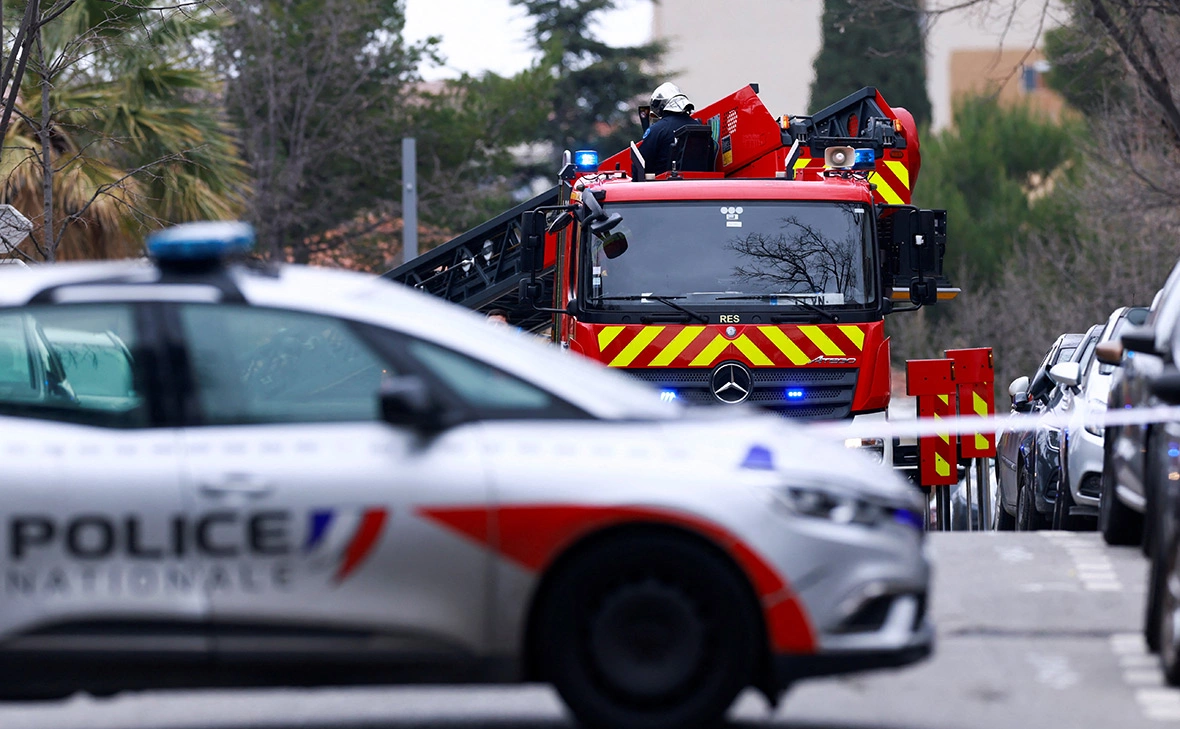 Manon Cruz / Reuters