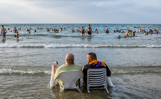 Пляж в Тель-Авиве, Израиль