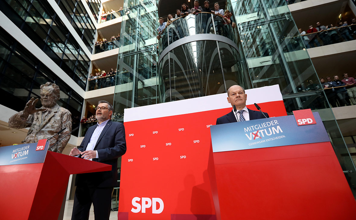 Оглашение результатов референдума по коалиции в штаб-квартире СДПГ в Берлине. Германия, 4 марта 2018 года